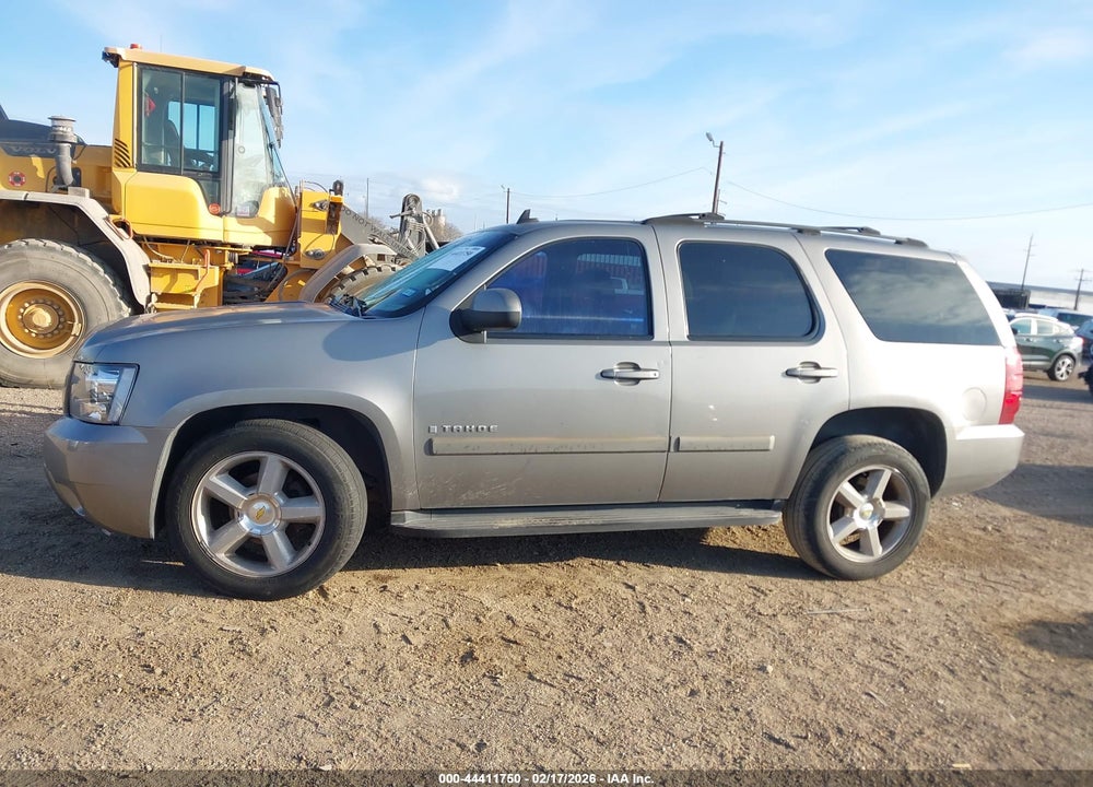 2007 CHEVROLET TAHOE LT VIN: 1GNFC13057R209881
