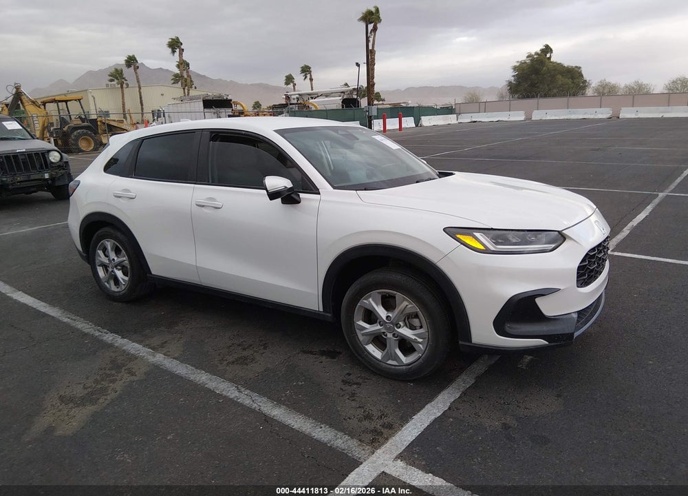 2023 HONDA HR-V 2WD LX VIN: 3CZRZ1H38PM712100