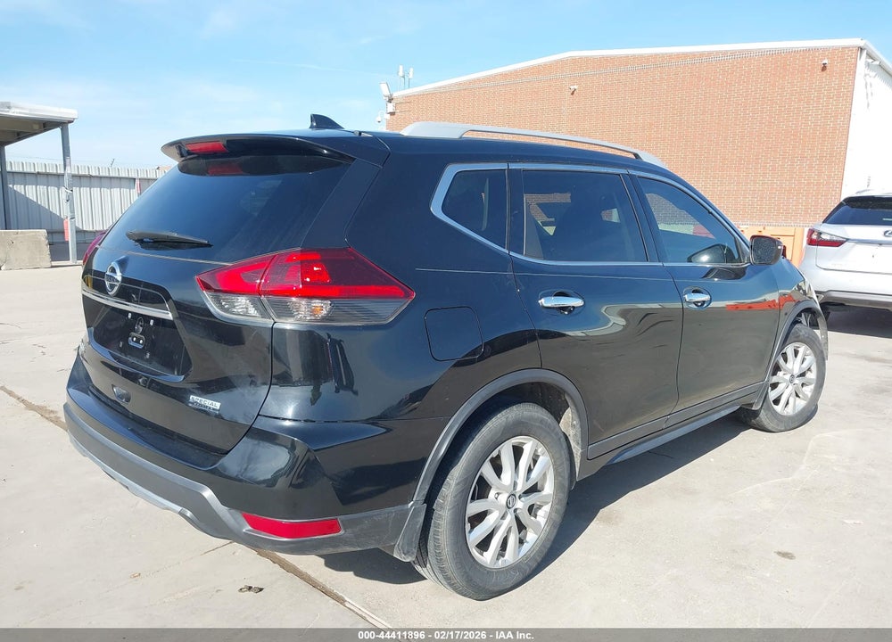 2019 NISSAN ROGUE S VIN: 5N1AT2MT6KC761558