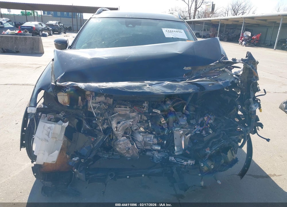 2019 NISSAN ROGUE S VIN: 5N1AT2MT6KC761558