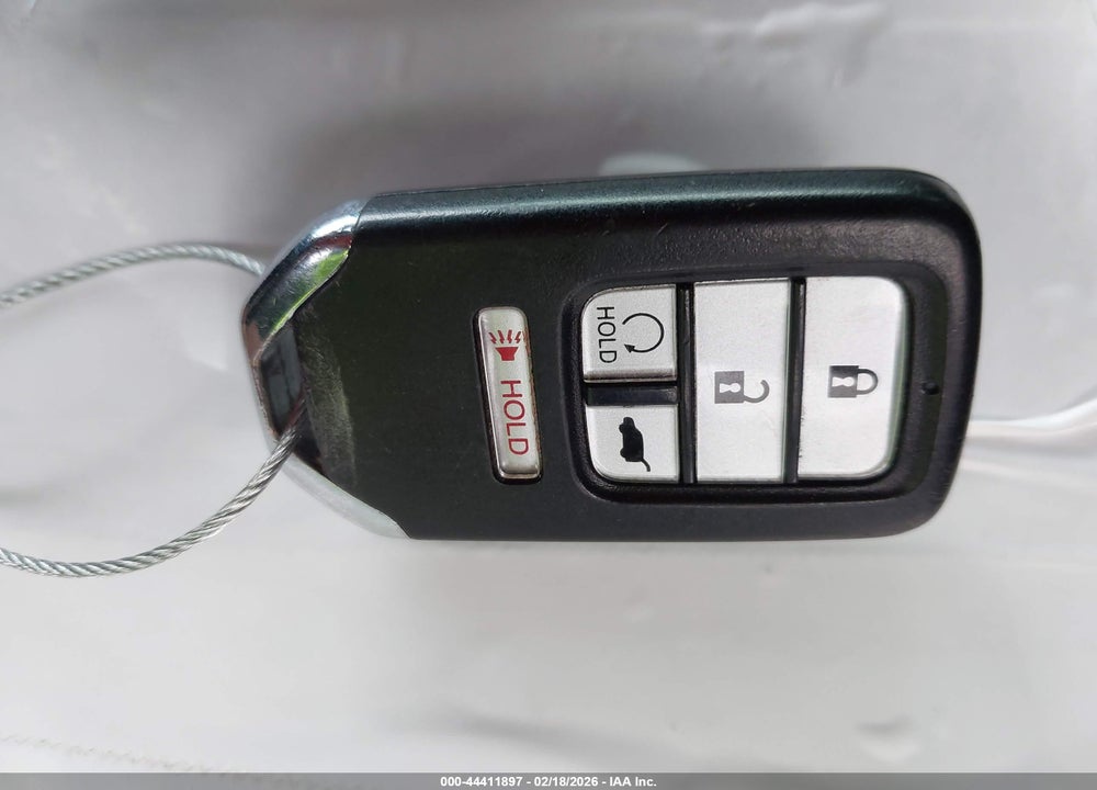 2018 HONDA CIVIC EX VIN: SHHFK7H62JU223129