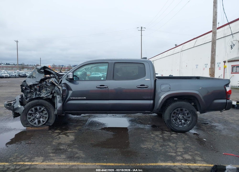 2022 TOYOTA TACOMA SR5 V6 VIN: 3TMCZ5ANXNM516302
