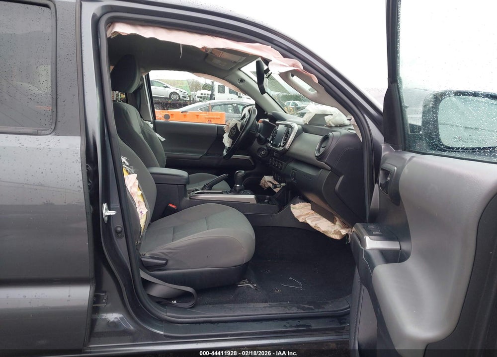 2022 TOYOTA TACOMA SR5 V6 VIN: 3TMCZ5ANXNM516302