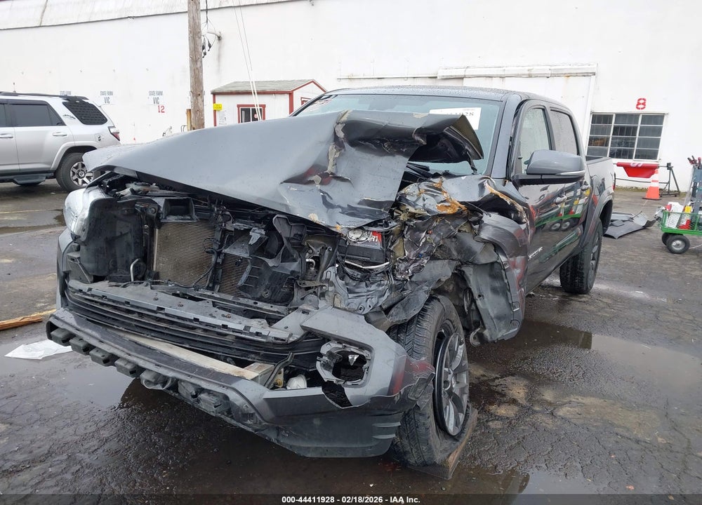 2022 TOYOTA TACOMA SR5 V6 VIN: 3TMCZ5ANXNM516302