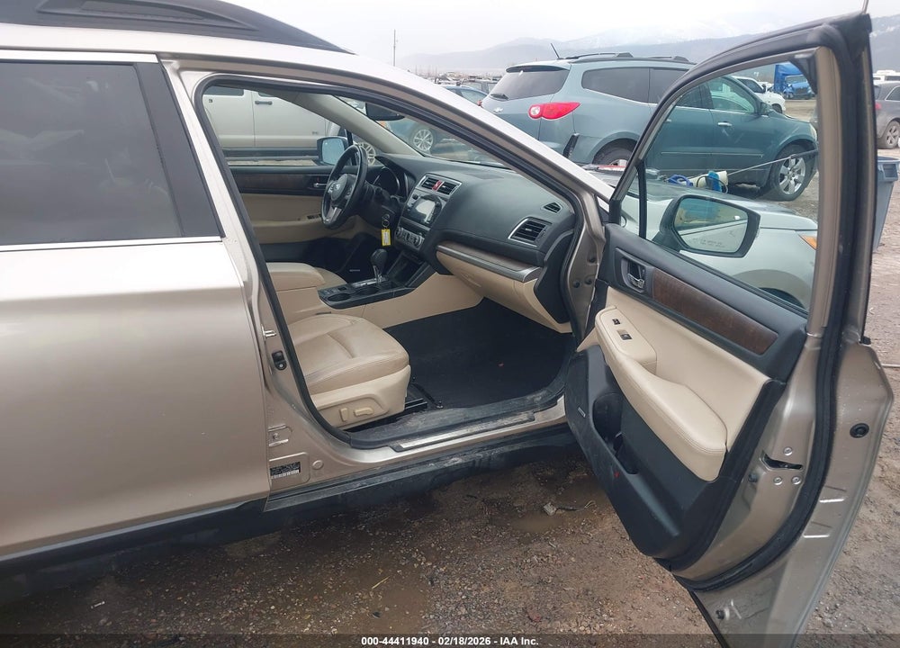 2016 SUBARU OUTBACK 2.5I LIMITED VIN: 4S4BSAJC6G3271229