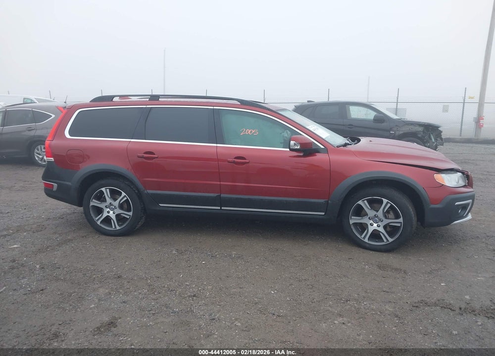 2015 VOLVO XC70 T6 VIN: YV4902NK4F1211375