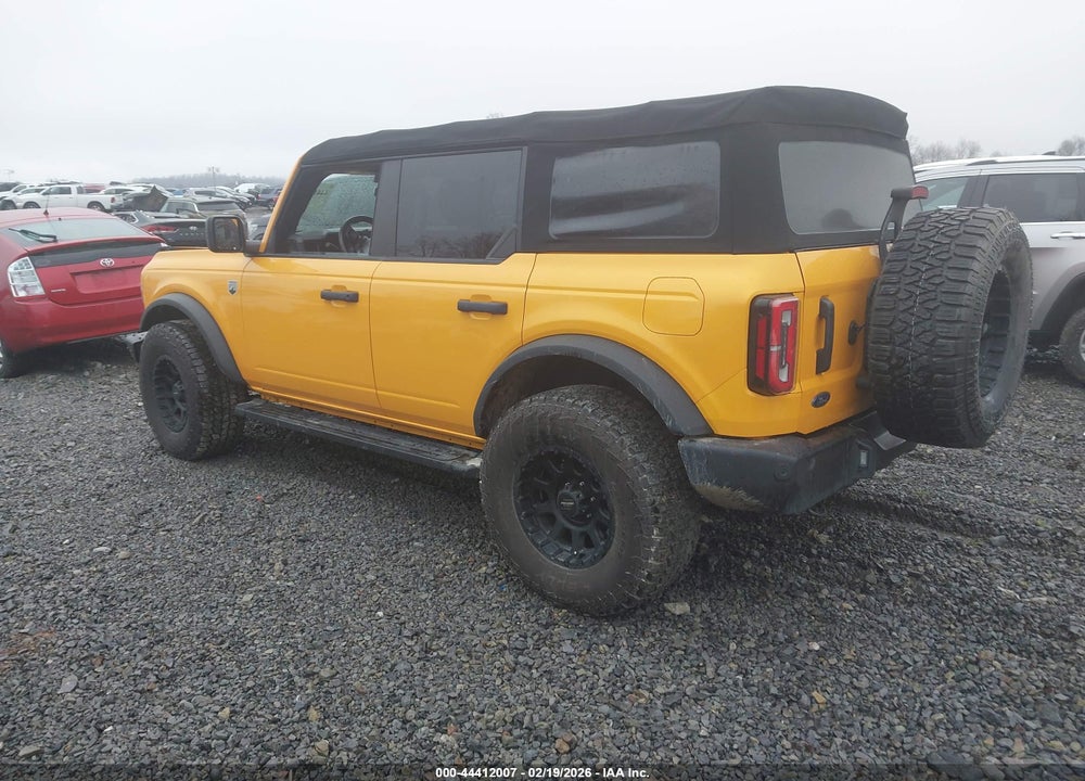 2022 FORD BRONCO BIG BEND VIN: 1FMDE5BH2NLB19043