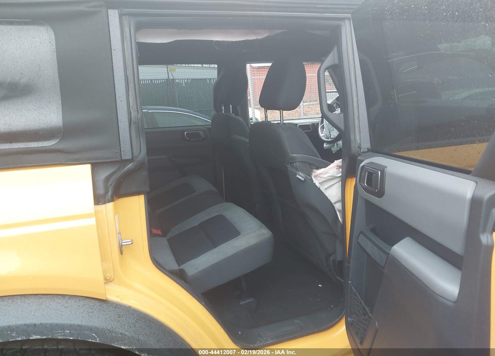 2022 FORD BRONCO BIG BEND VIN: 1FMDE5BH2NLB19043