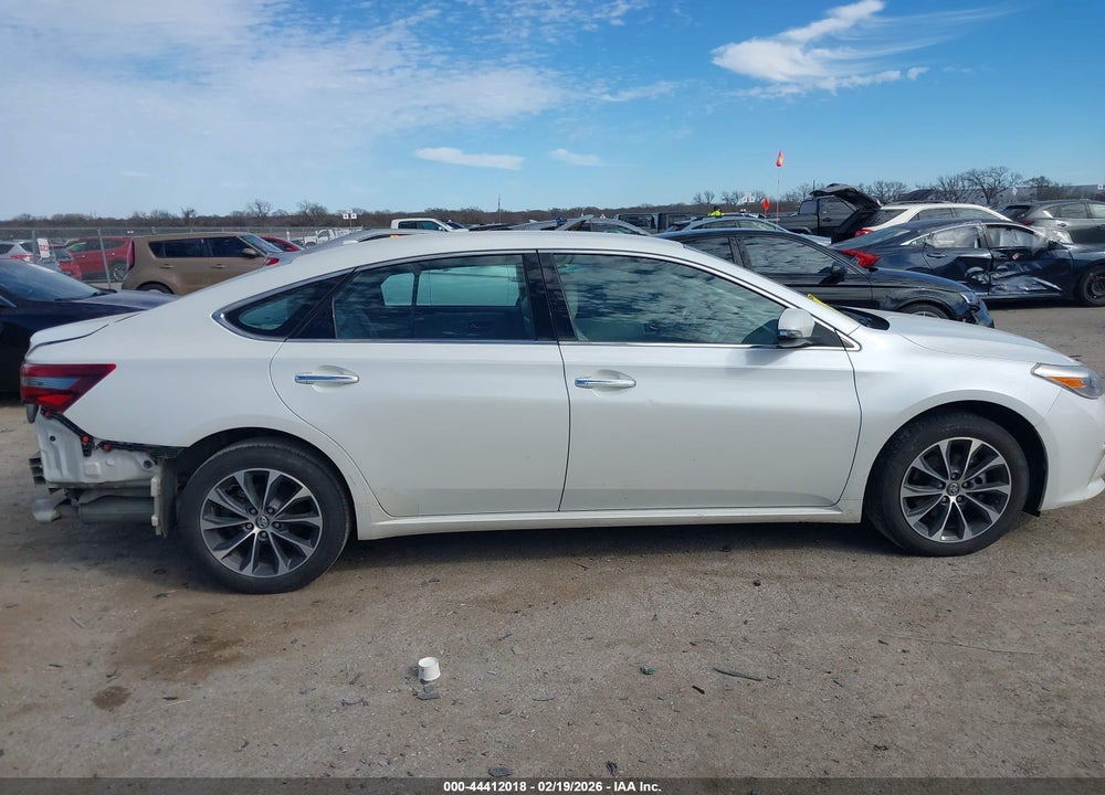 2016 TOYOTA AVALON XLE VIN: 4T1BK1EB2GU239275