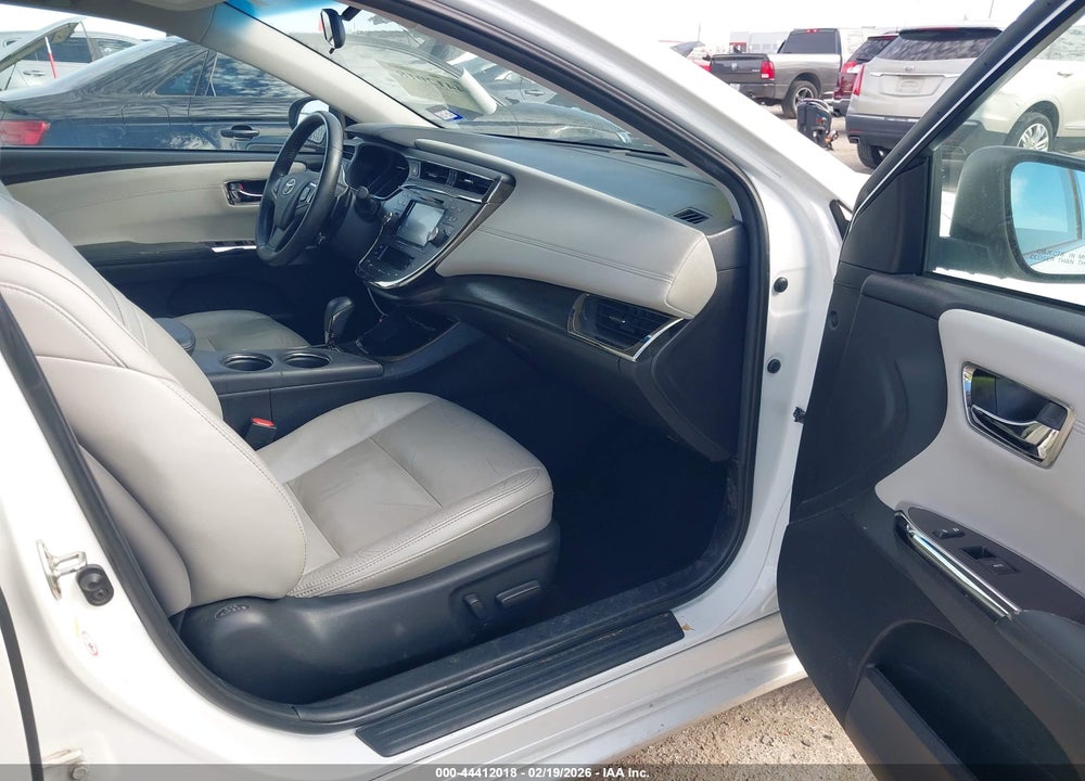 2016 TOYOTA AVALON XLE VIN: 4T1BK1EB2GU239275