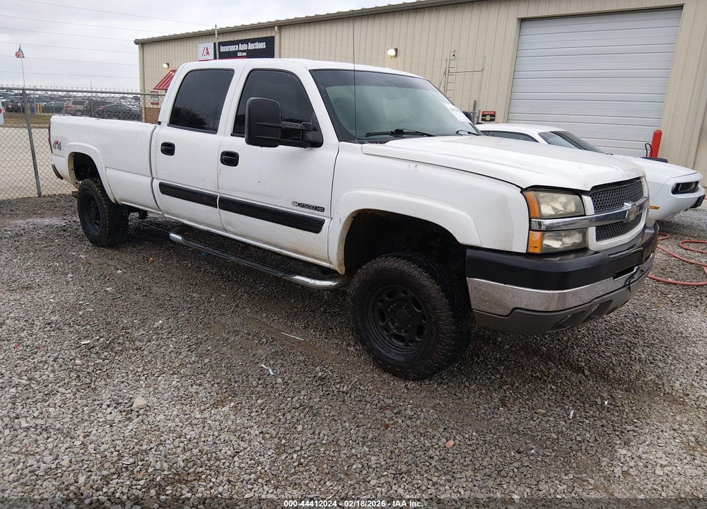2004 CHEVROLET SILVERADO 2500HD LS VIN: 1GCHK23U94F181772