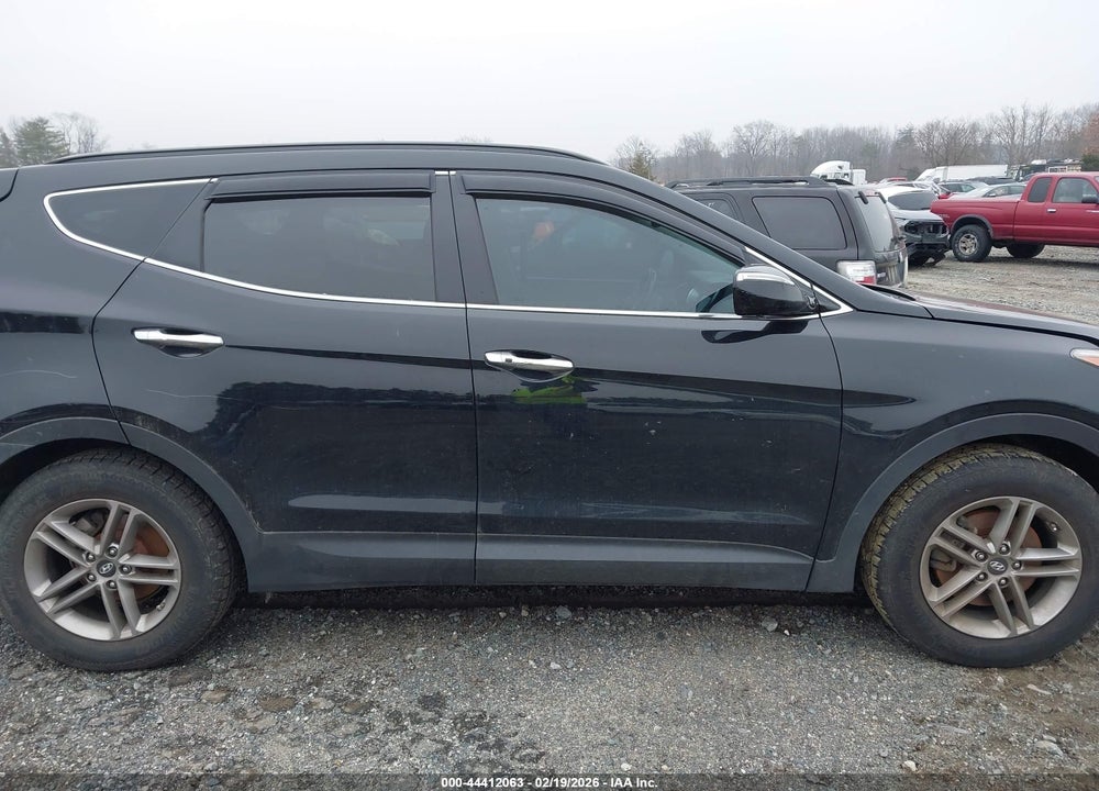 2018 HYUNDAI SANTA FE SPORT 2.4L VIN: 5XYZUDLB3JG567704