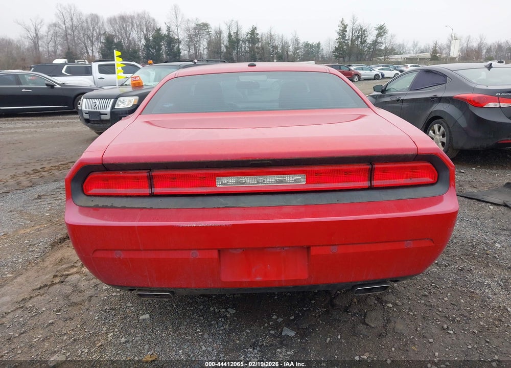 2013 DODGE CHALLENGER SXT VIN: 2C3CDYAG5DH569539