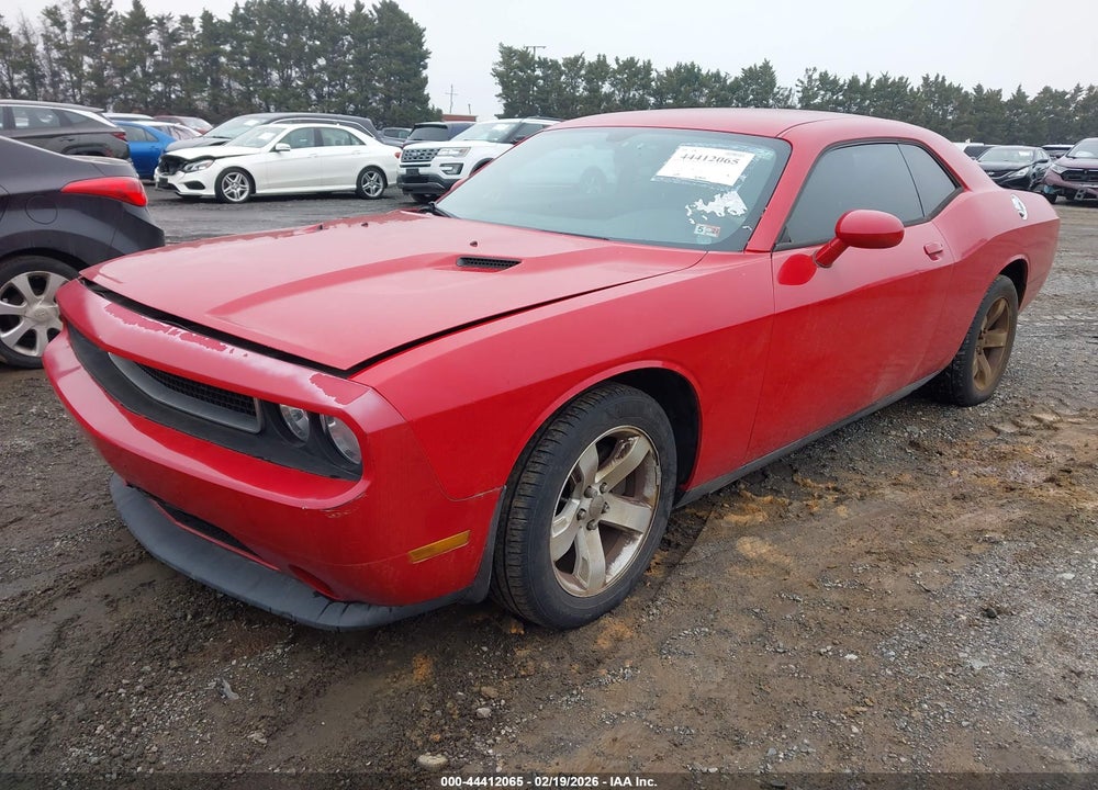 2013 DODGE CHALLENGER SXT VIN: 2C3CDYAG5DH569539
