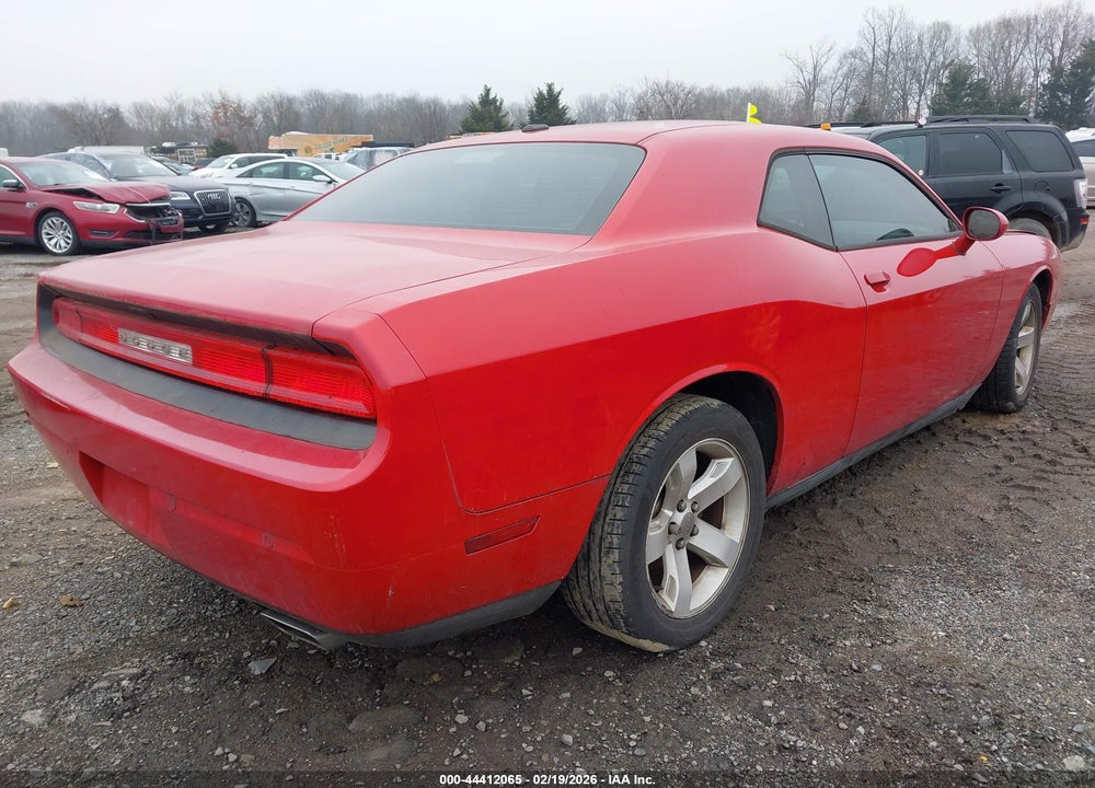 2013 DODGE CHALLENGER SXT VIN: 2C3CDYAG5DH569539