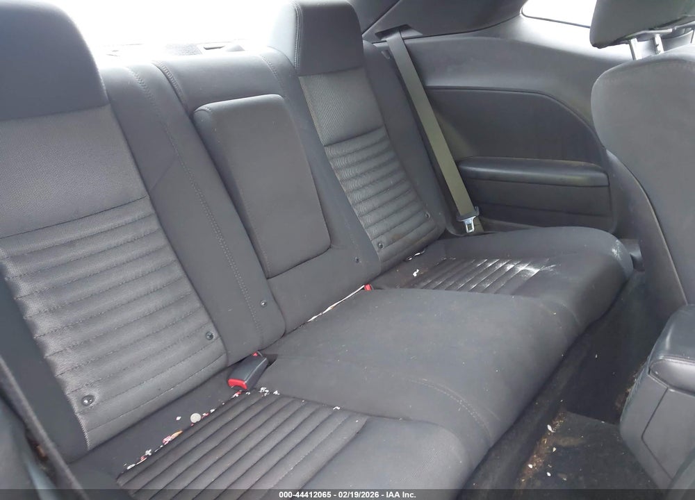 2013 DODGE CHALLENGER SXT VIN: 2C3CDYAG5DH569539