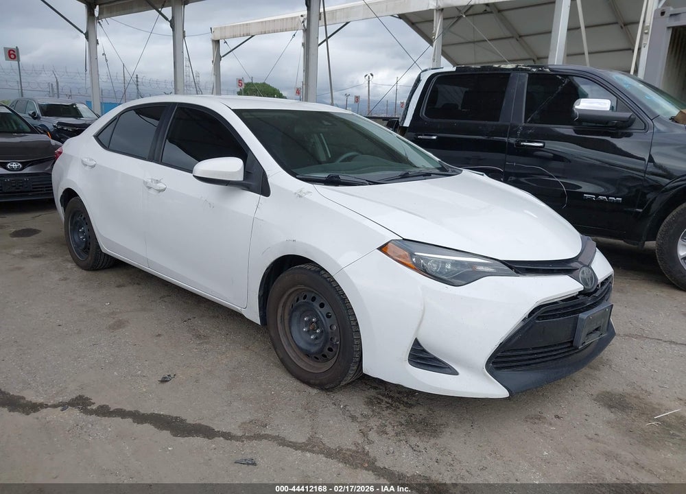 2019 TOYOTA COROLLA LE VIN: 2T1BURHE1KC223089