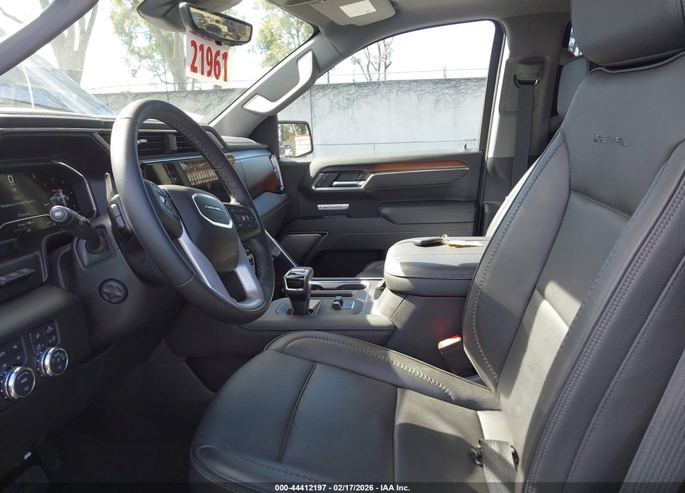 2025 GMC SIERRA 1500 4WD  SHORT BOX DENALI VIN: 3GTUUGEL0SG320967