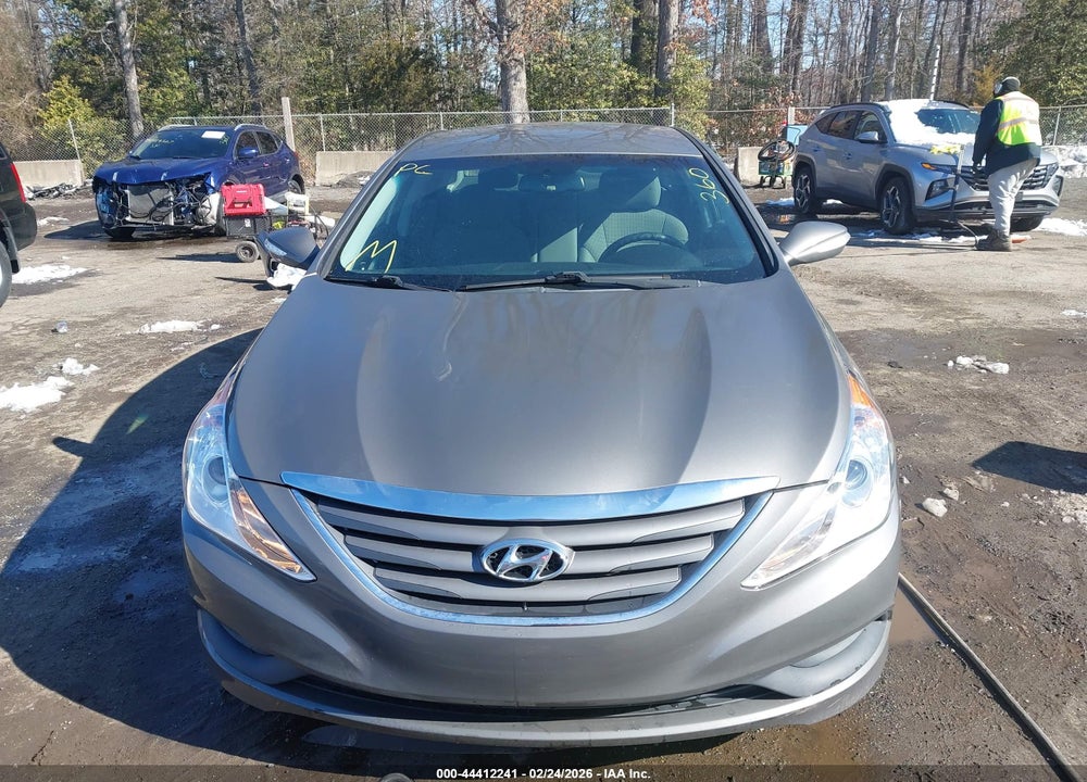 2014 HYUNDAI SONATA GLS VIN: 5NPEB4AC6EH847826