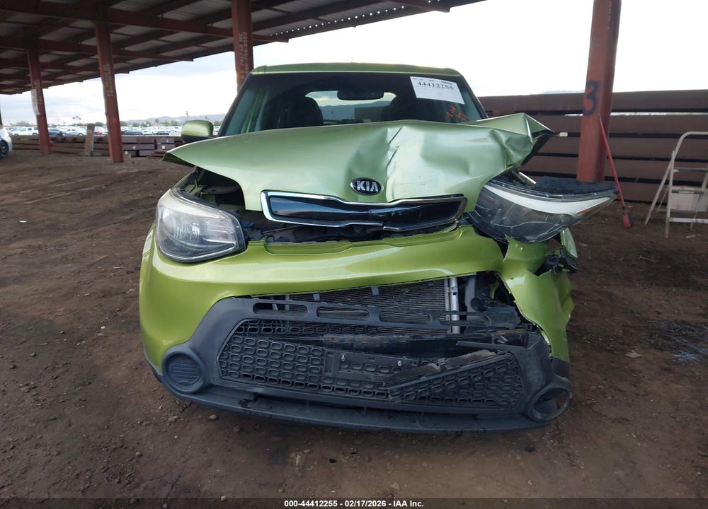 2015 KIA SOUL + VIN: KNDJP3A5XF7757905