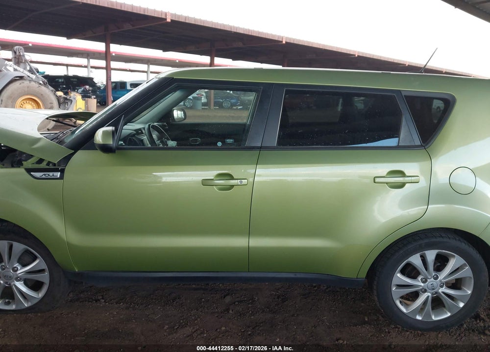 2015 KIA SOUL + VIN: KNDJP3A5XF7757905