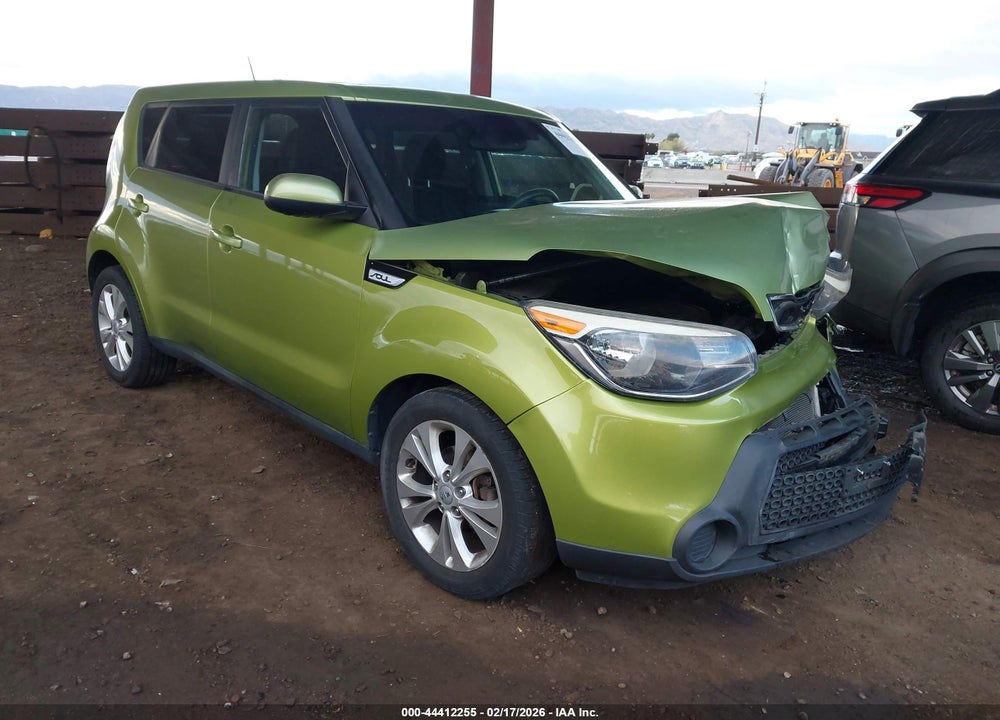 2015 KIA SOUL + VIN: KNDJP3A5XF7757905