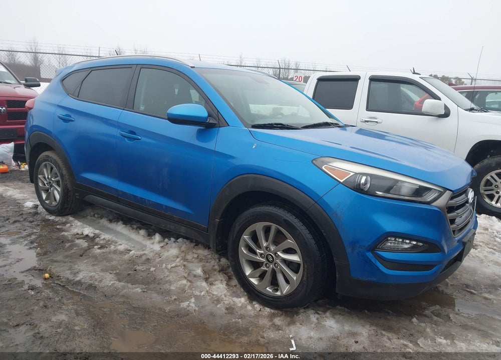 2016 HYUNDAI TUCSON SE VIN: KM8J3CA46GU208414