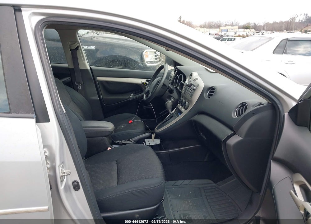 2009 PONTIAC VIBE VIN: 5Y2SP67049Z430992