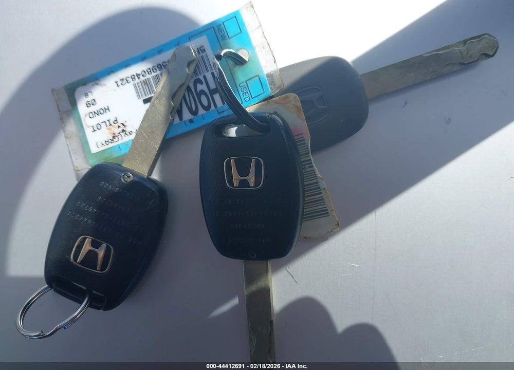 2009 HONDA PILOT EX-L VIN: 5FNYF48569B048321