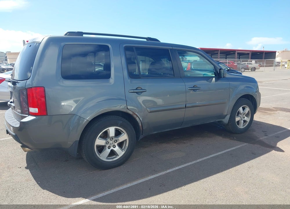 2009 HONDA PILOT EX-L VIN: 5FNYF48569B048321