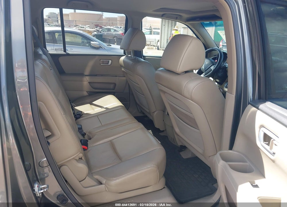 2009 HONDA PILOT EX-L VIN: 5FNYF48569B048321