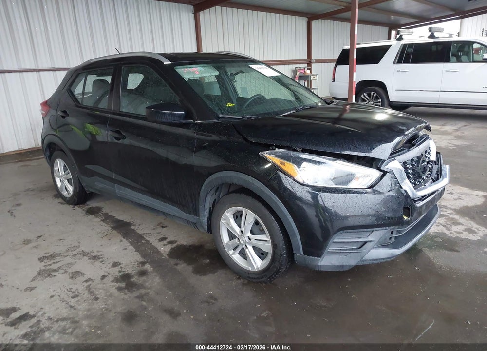 2019 NISSAN KICKS S VIN: 3N1CP5CU5KL501690