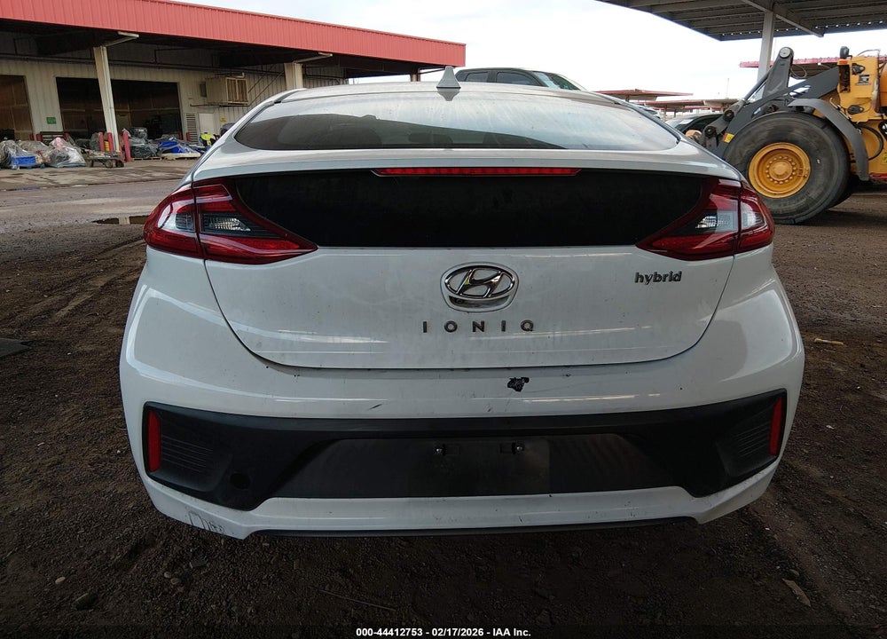 2018 HYUNDAI IONIQ HYBRID SEL VIN: KMHC75LC5JU061300