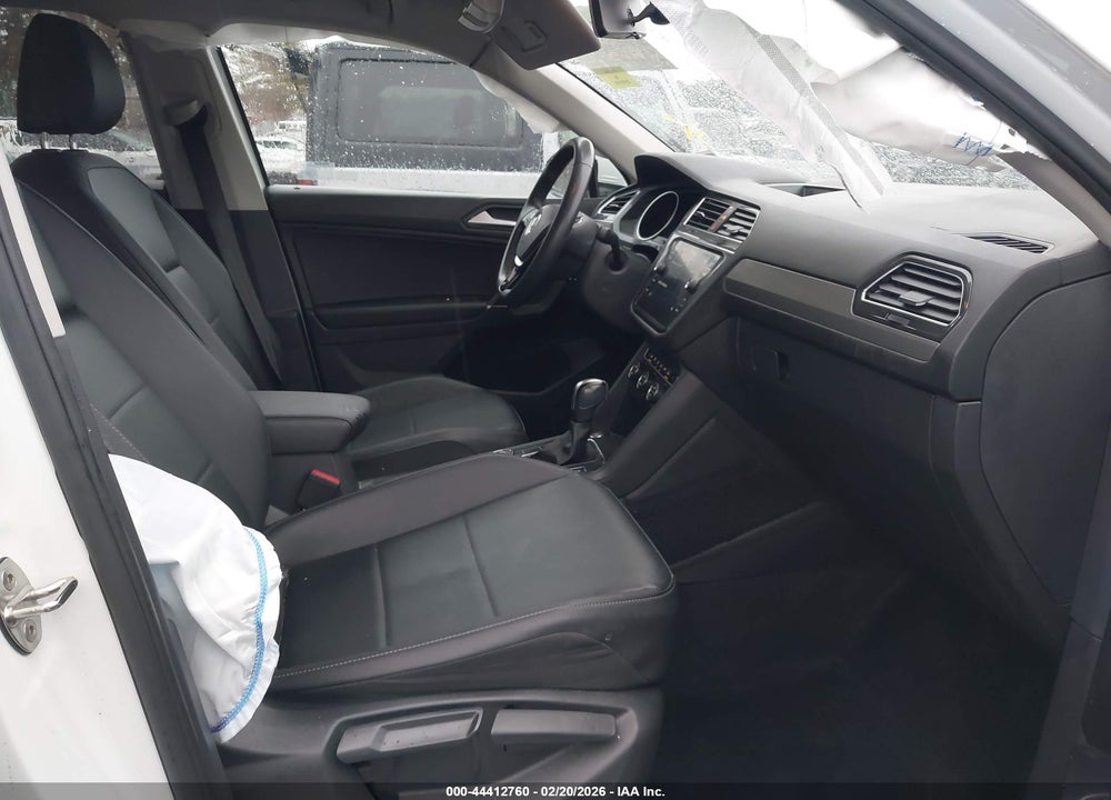 2020 VOLKSWAGEN TIGUAN 2.0T SE/2.0T SE R-LINE BLACK/2.0T SEL VIN: 3VV2B7AXXLM041648