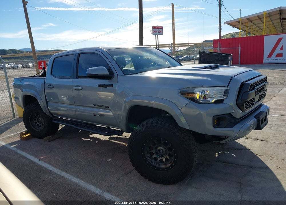 2018 TOYOTA TACOMA TRD SPORT VIN: 3TMCZ5AN5JM152946