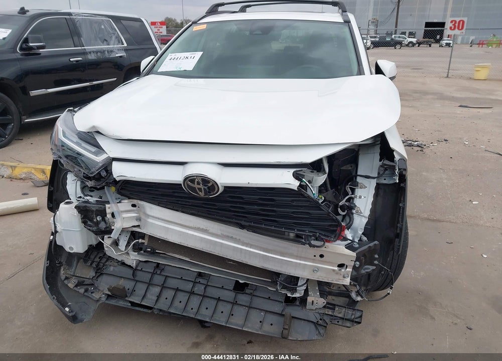 2023 TOYOTA RAV4 XLE VIN: 2T3W1RFV3PW283613