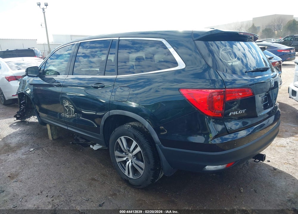 2017 HONDA PILOT EX-L VIN: 5FNYF5H68HB021831
