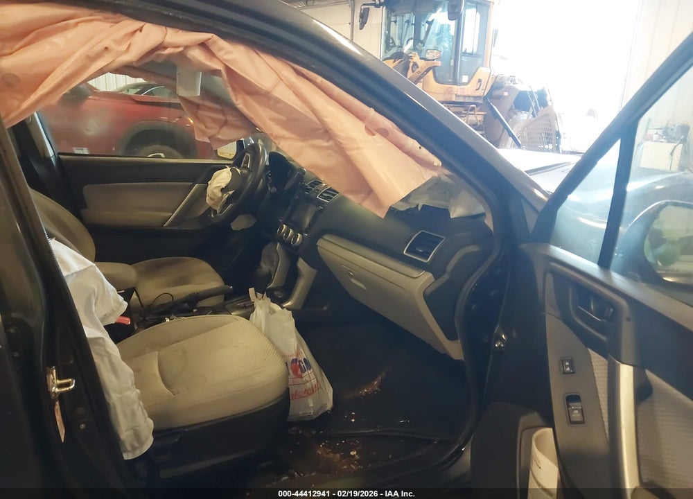 2018 SUBARU FORESTER 2.5I PREMIUM VIN: JF2SJAGC6JH599034