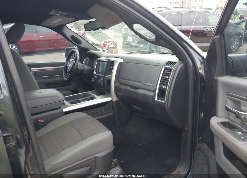 2016 RAM 1500 LONE STAR VIN: 1C6RR6LT1GS164840