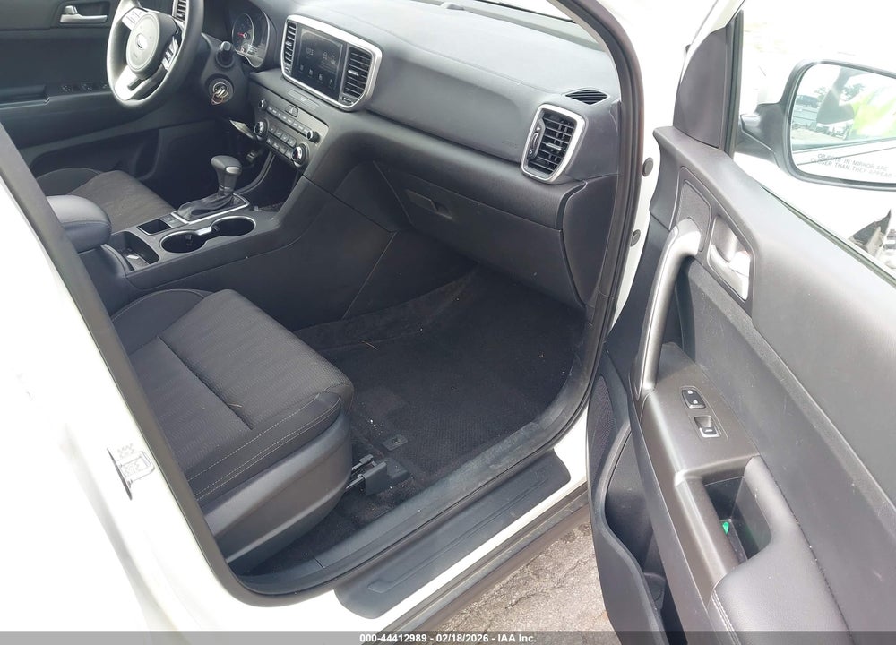 2020 KIA SPORTAGE LX VIN: KNDPM3ACXL7739305