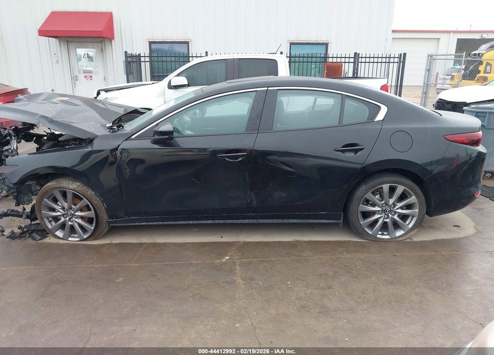 2025 MAZDA 3 2.5 S PREFERRED VIN: JM1BPACM8S1761168