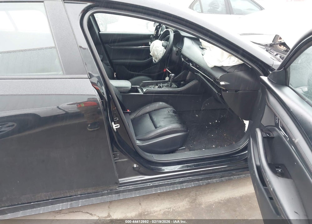 2025 MAZDA 3 2.5 S PREFERRED VIN: JM1BPACM8S1761168