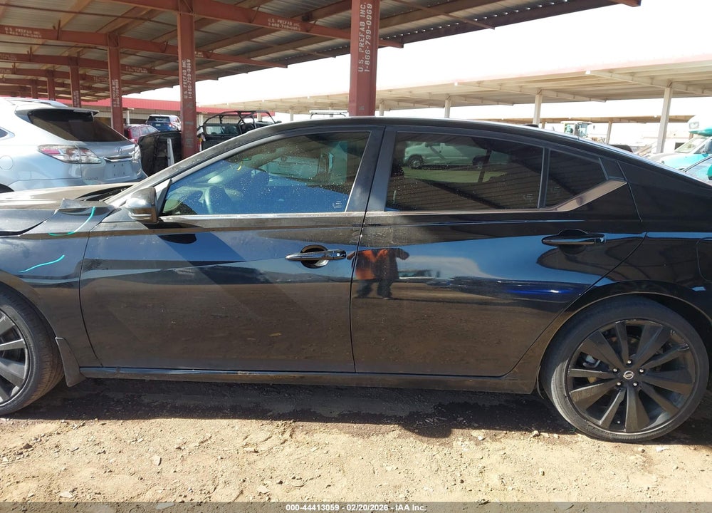 2022 NISSAN ALTIMA SR FWD VIN: 1N4BL4CV2NN411012