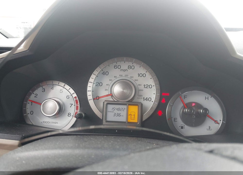 2011 HONDA PILOT LX VIN: 5FNYF4H21BB061909