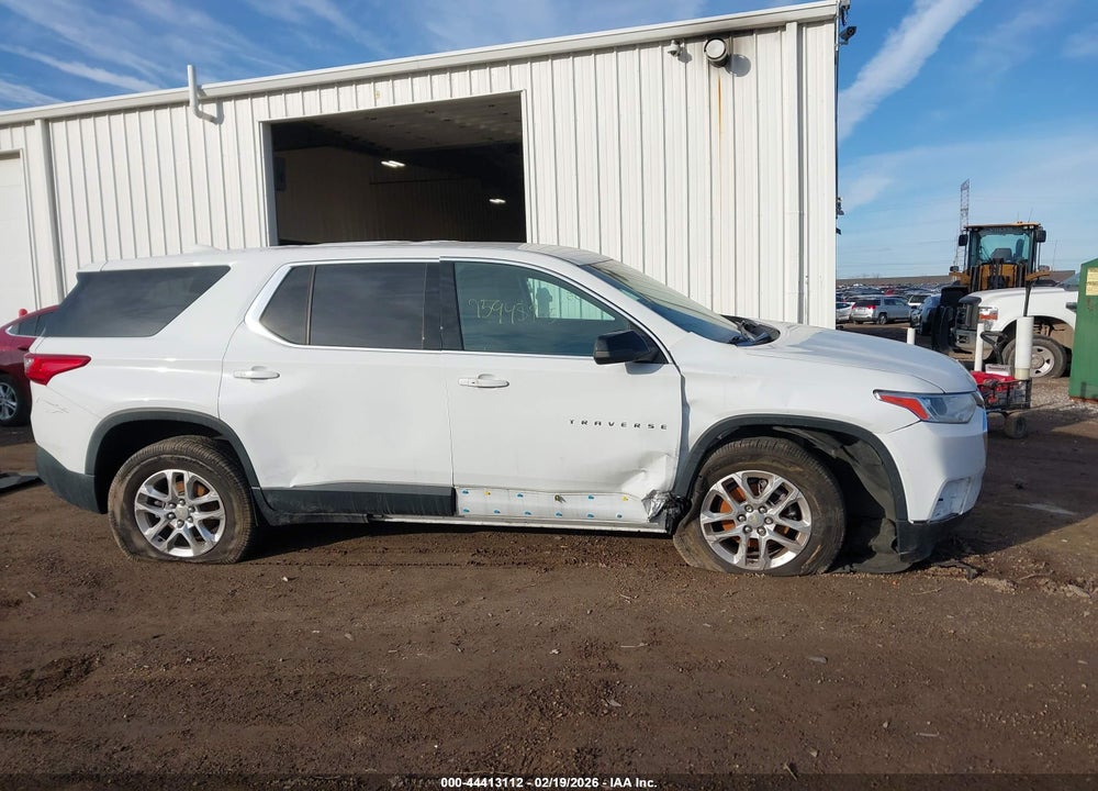 2021 CHEVROLET TRAVERSE FWD LS VIN: 1GNERFKW0MJ154022