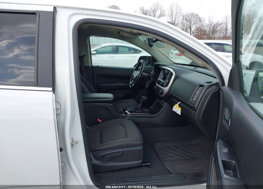 2020 GMC CANYON 2WD  SHORT BOX SLE VIN: 1GTG5CENXL1132204