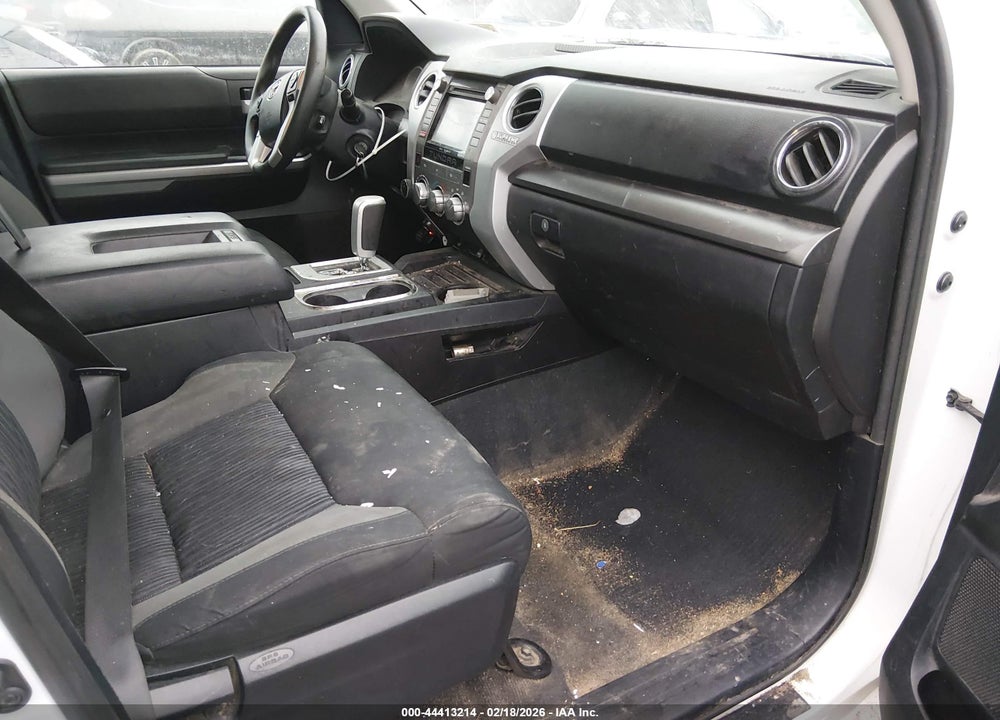 2015 TOYOTA TUNDRA SR5 5.7L V8 VIN: 5TFDY5F13FX485659