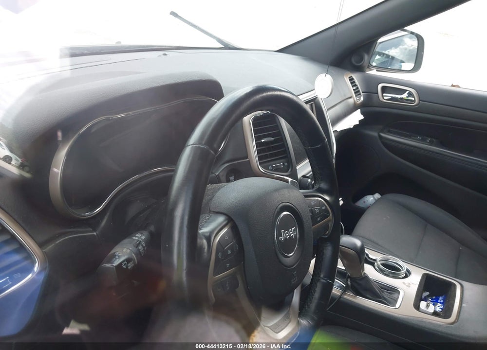 2016 JEEP GRAND CHEROKEE LAREDO VIN: 1C4RJFAG0GC365984