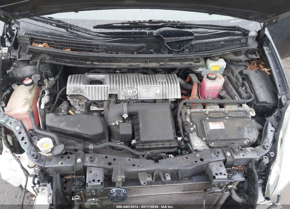 2015 TOYOTA PRIUS PLUG-IN VIN: JTDKN3DP2F3074398