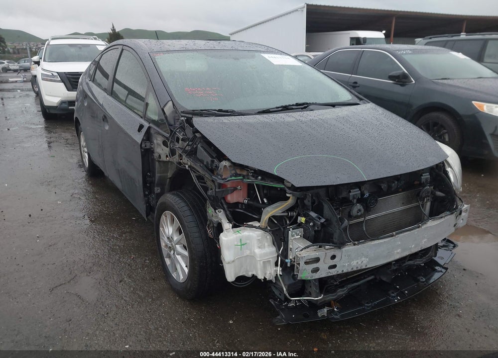 2015 TOYOTA PRIUS PLUG-IN VIN: JTDKN3DP2F3074398